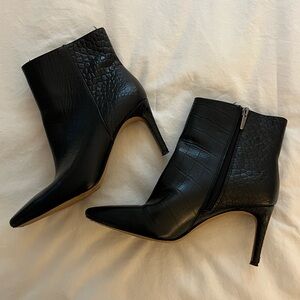 Vince Camuto black leather boots